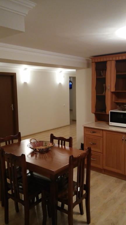Tskaltubo Guest House On Mirian Mepe Zewnętrze zdjęcie