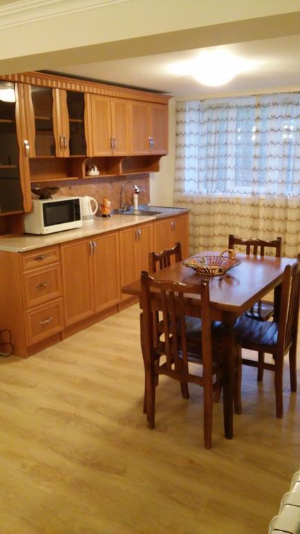 Tskaltubo Guest House On Mirian Mepe Zewnętrze zdjęcie
