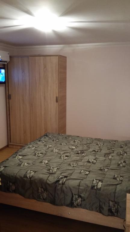 Tskaltubo Guest House On Mirian Mepe Zewnętrze zdjęcie