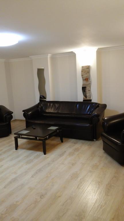 Tskaltubo Guest House On Mirian Mepe Zewnętrze zdjęcie